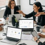 Google Ads checklist optimalisatie, teamwork, kantoor